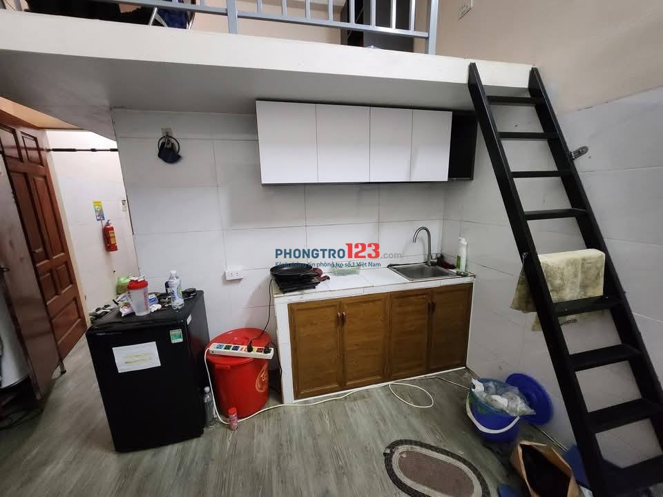 Cho thuê phòng tầng 3 ngõ 46 xuân phương