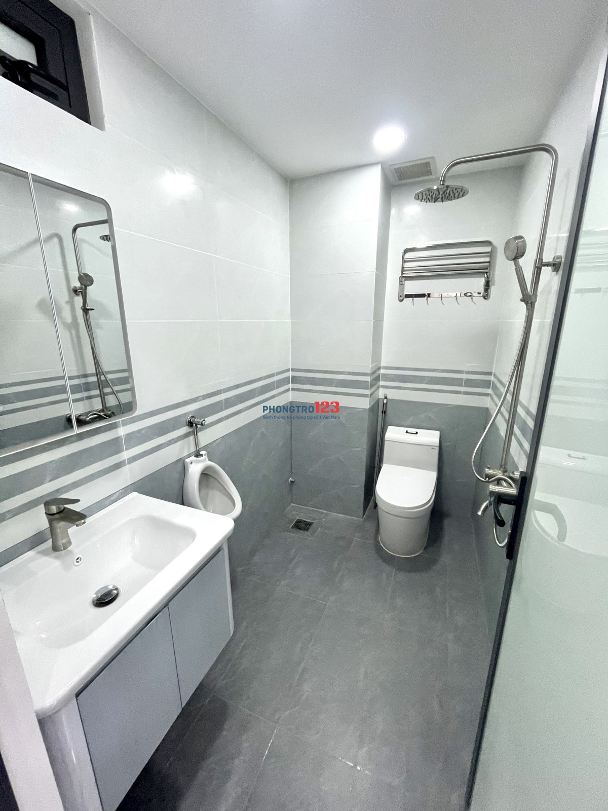 Cho Thuê Phòng Ban Công Riêng Full Nội Thất Mới Xây Y Hình_Nguyễn Văn Quá_Quận 12