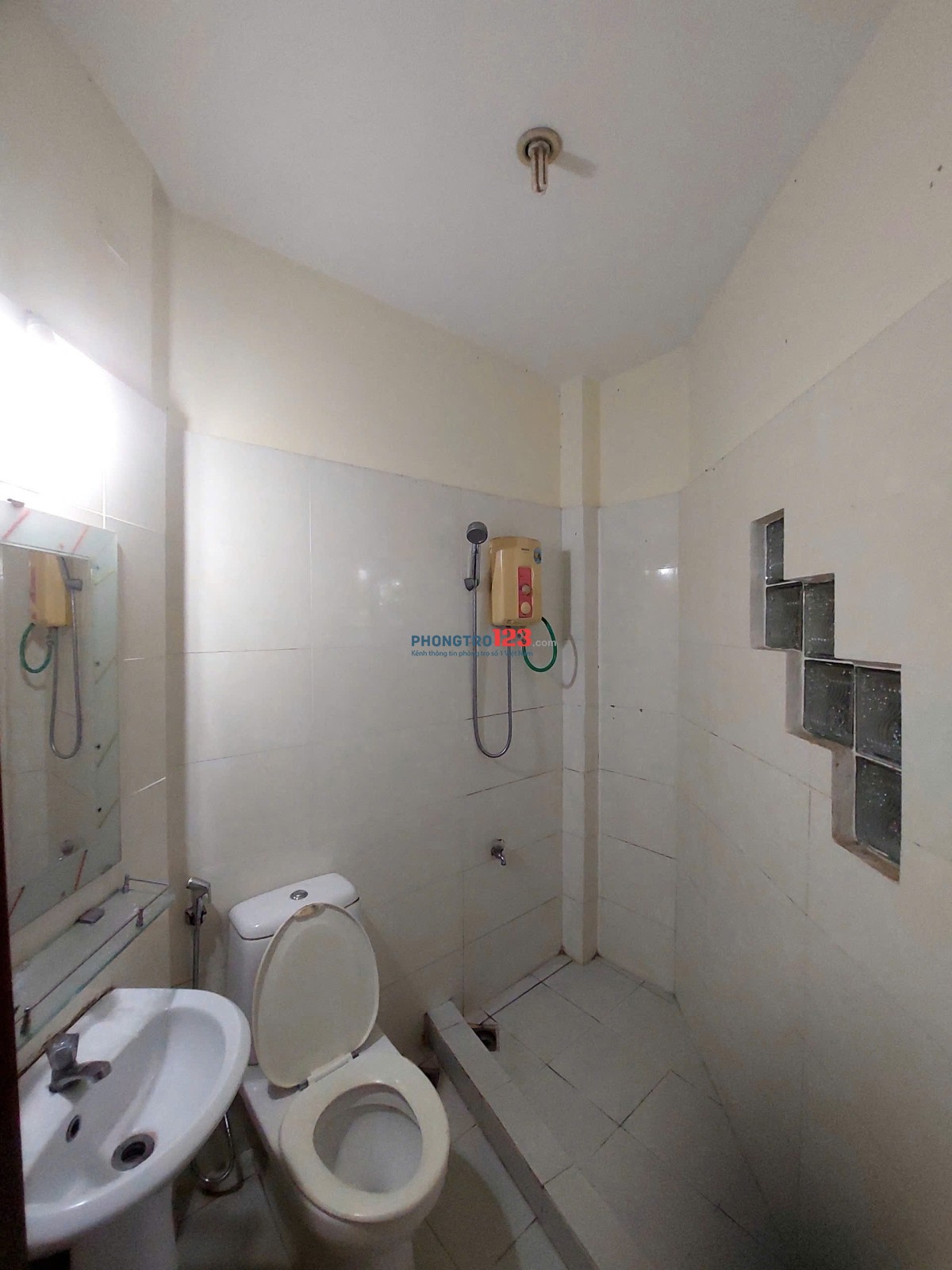 1 PN tách bếp cửa sổ Hai Bà Trưng Quận 3