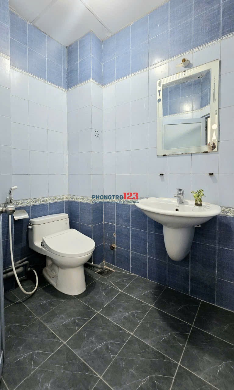 CHDV-Full nội thất-Phan Xích Long-Phú nhuận