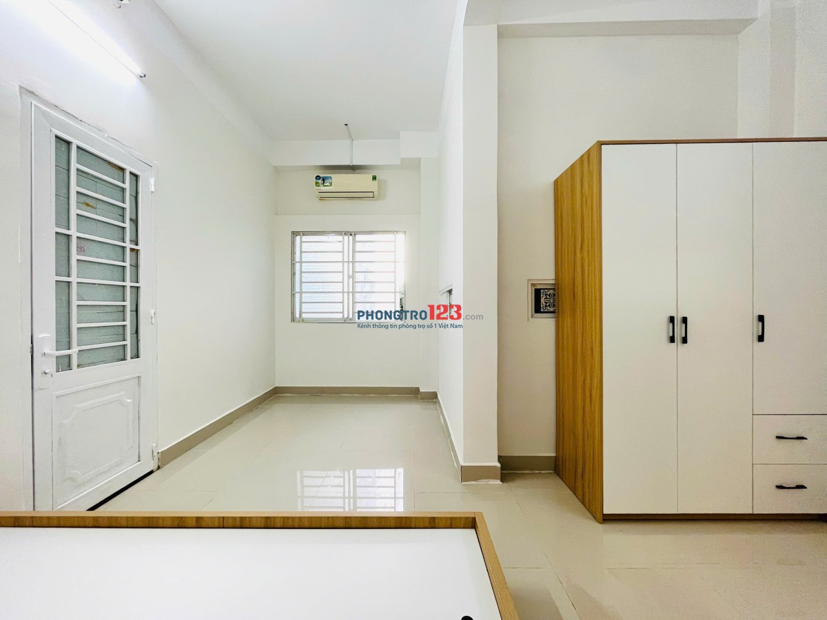 PHÒNG MỚI, NỘI THẤT ĐẦY ĐỦ , CỬA SỔ THOÁNG, GIỜ TỰ DO CHU VĂN AN BÌNH THẠNH