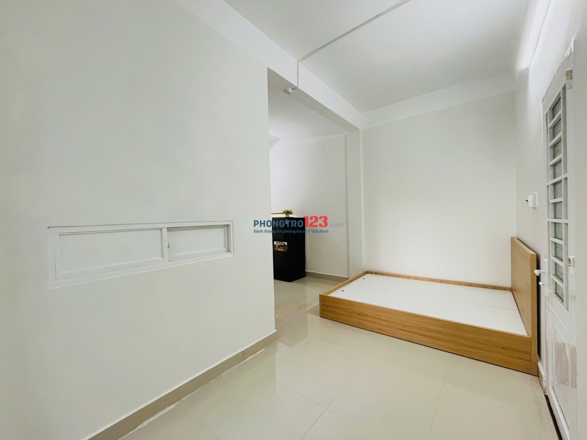 PHÒNG MỚI, NỘI THẤT ĐẦY ĐỦ , CỬA SỔ THOÁNG, GIỜ TỰ DO CHU VĂN AN BÌNH THẠNH