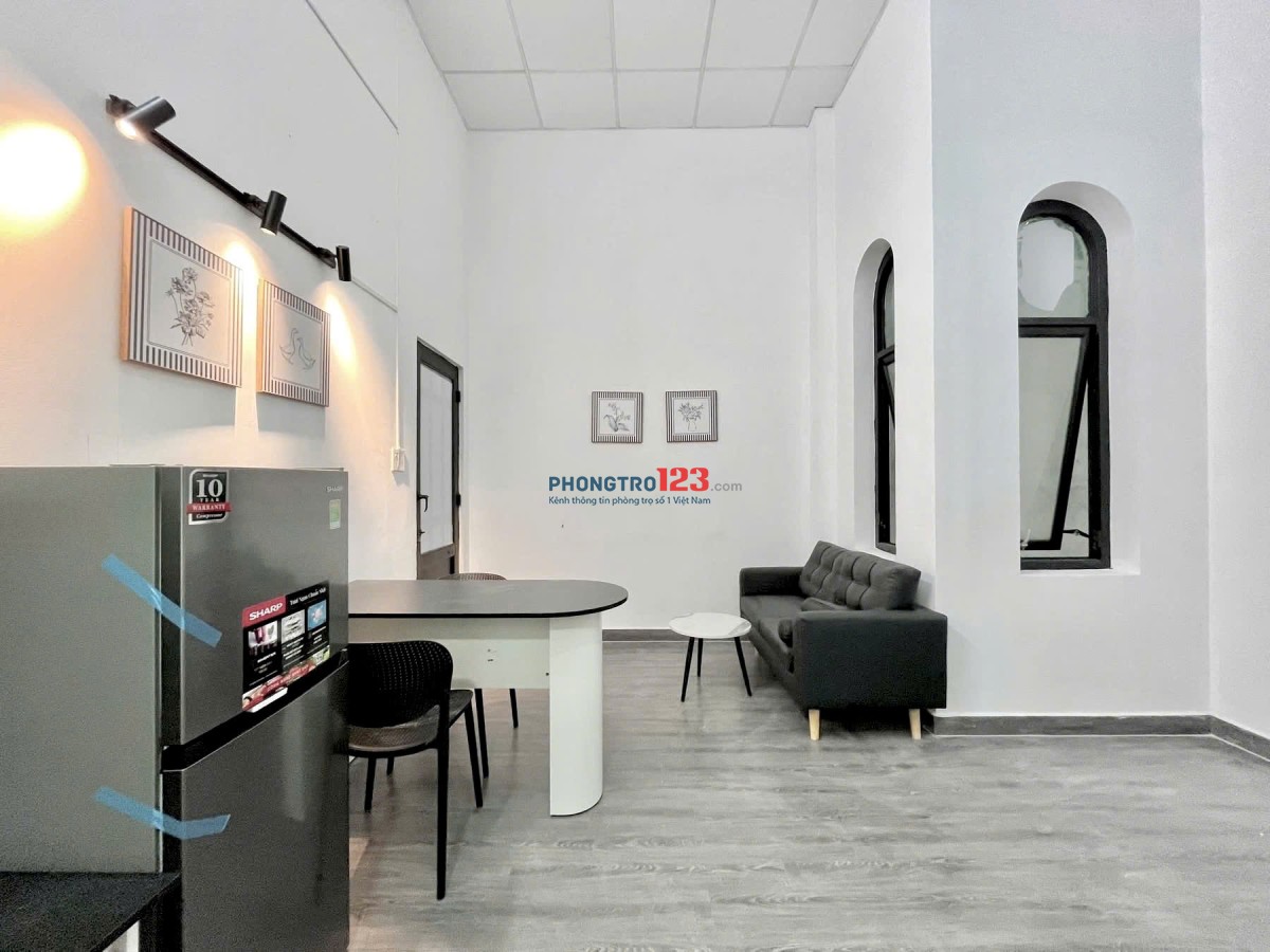 Đại hạ giá - Phòng gác cao, Studio siêu rộng ngay chợ Tân Quy giá chỉ từ 4Tr5