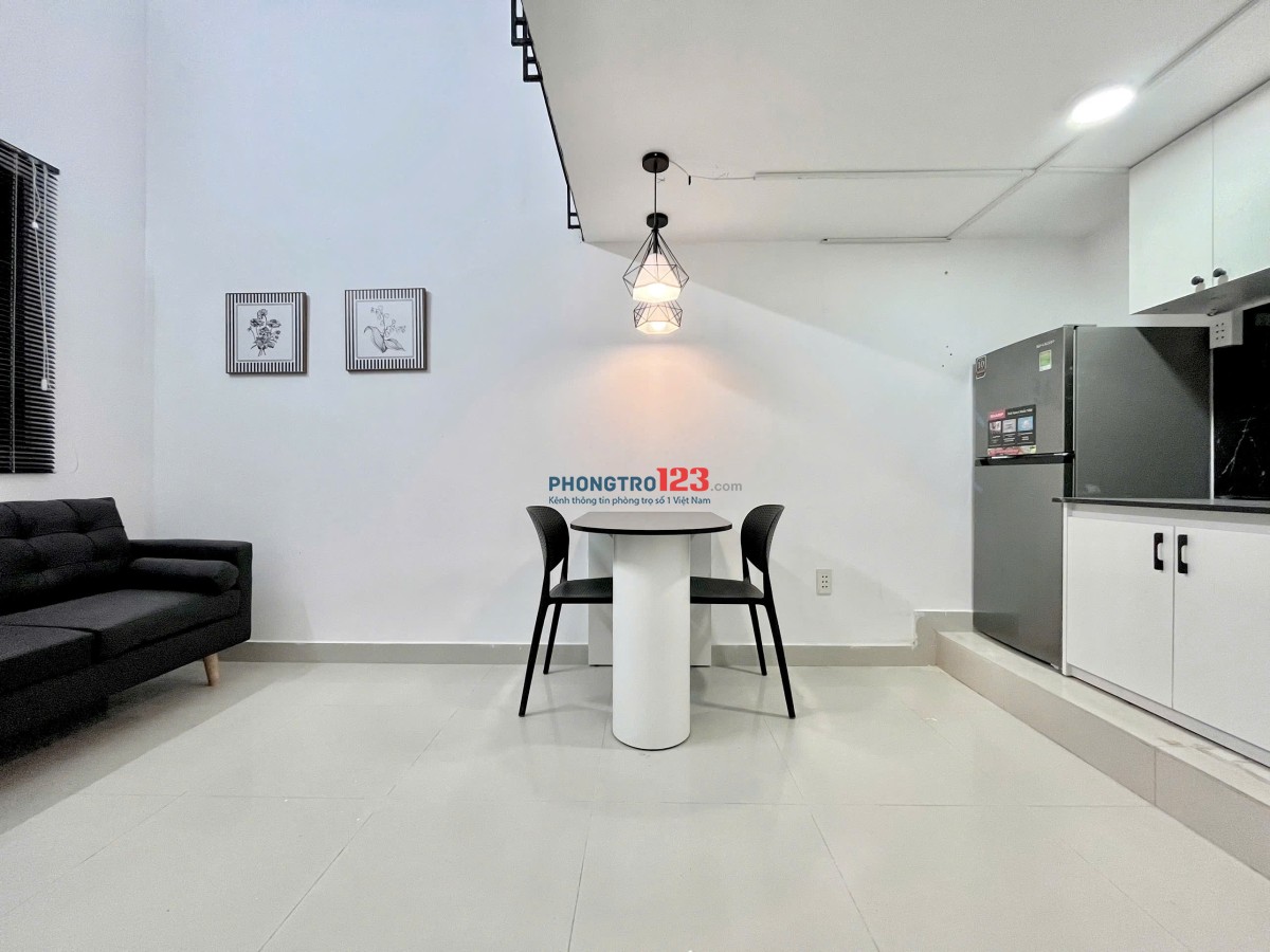 Đại hạ giá - Phòng gác cao, Studio siêu rộng ngay chợ Tân Quy giá chỉ từ 4Tr5