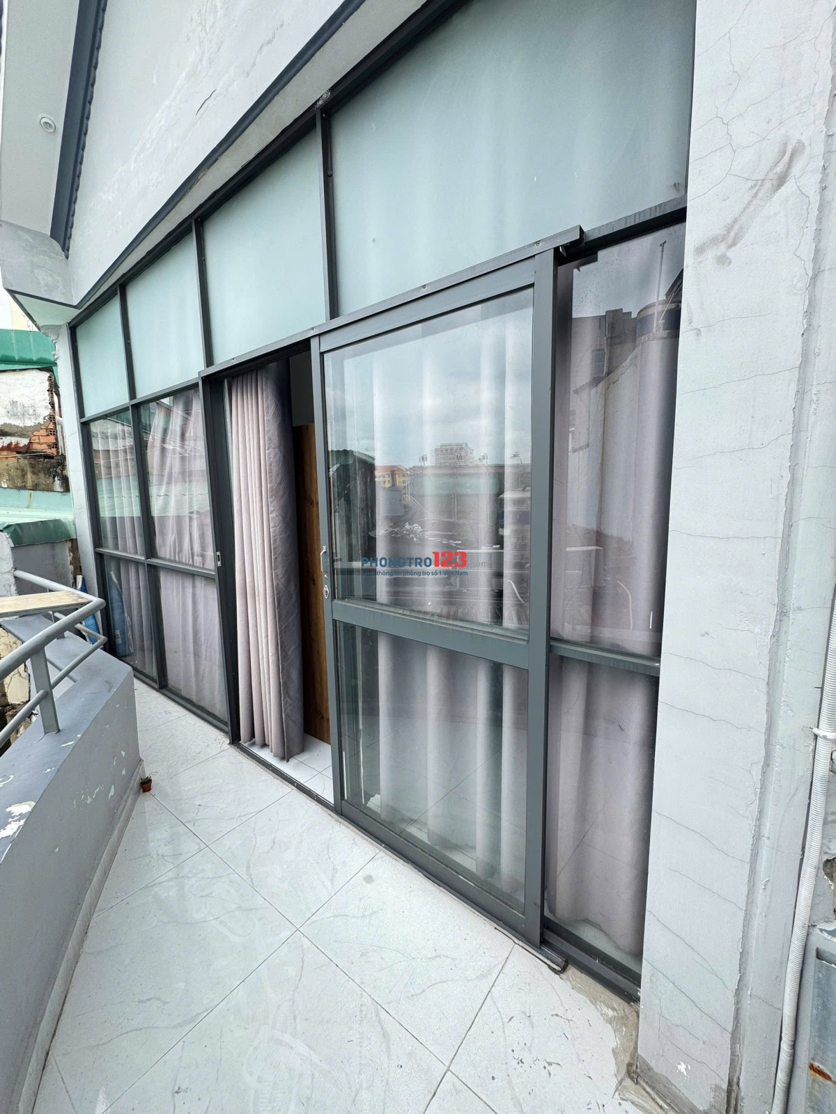  CHO THUÊ PHÒNG BAN CÔNG – TRƯỜNG SA, Q.3