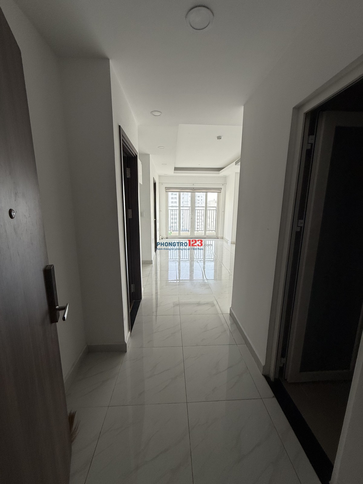 Cho thuê căn hộ richmond city Nguyễn Xí block B tần 18