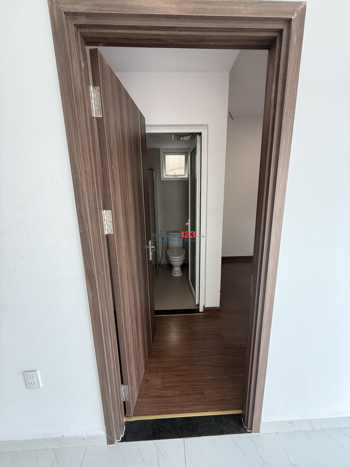 Cho thuê căn hộ richmond city Nguyễn Xí block B tần 18