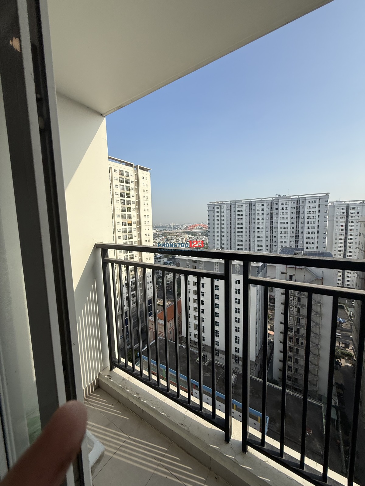 Cho thuê căn hộ richmond city Nguyễn Xí block B tần 18