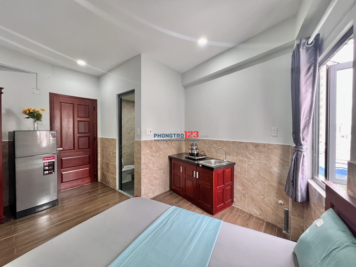 PHÒNG CỬA SỔ 25m2 HUỲNH TẤN PHÁT Q7 FULL TIỆN NGHI