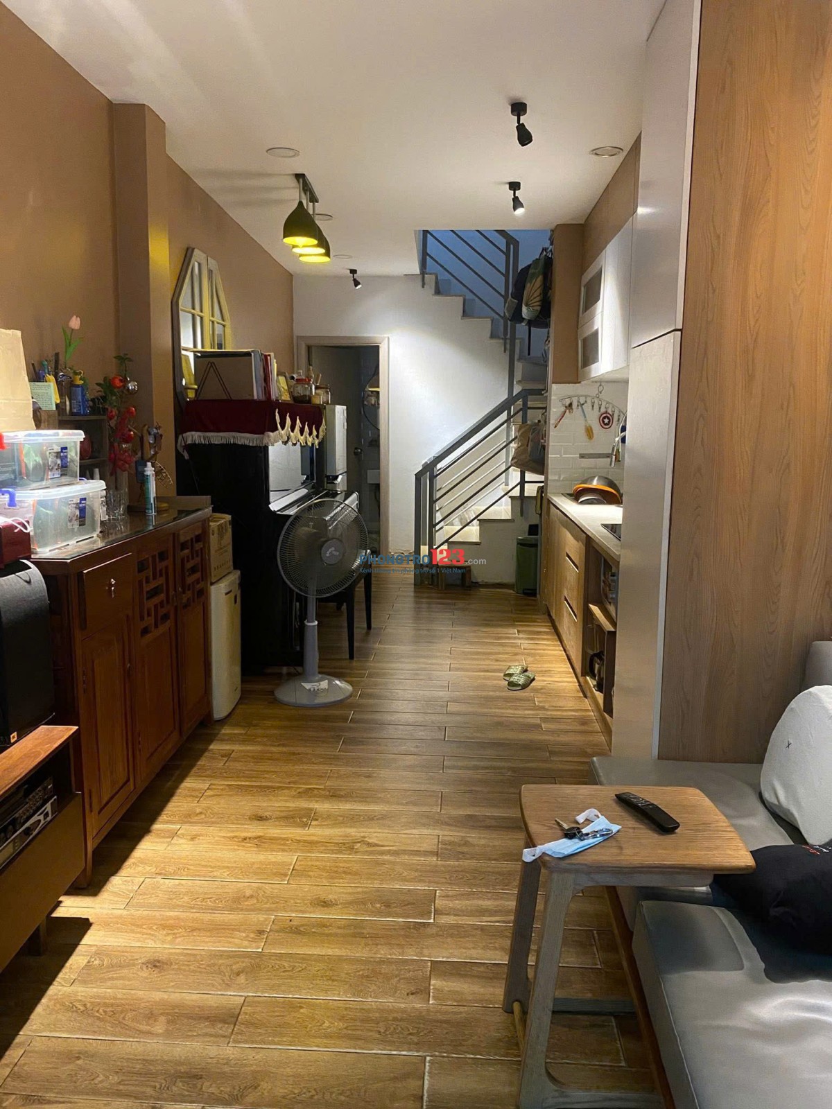 Tìm bạn ở ghép nhà nguyên căn quận Bình Thạnh, có thể dọn vào ở ngay