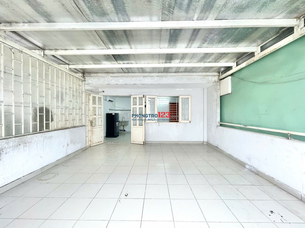 PHÒNG SÂN THƯỢNG RIÊNG 40M² – FULL NỘI THẤT – NGAY BÌNH LỢI, BÌNH THẠNH – GIÁ CHỈ 4TR5