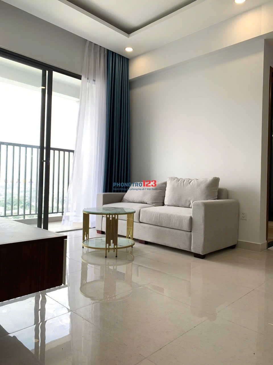 Chung cư Rivera Park, Thành Thái, Q10: 95m2, 2p ngủ, NT cao cấp, 20triệu