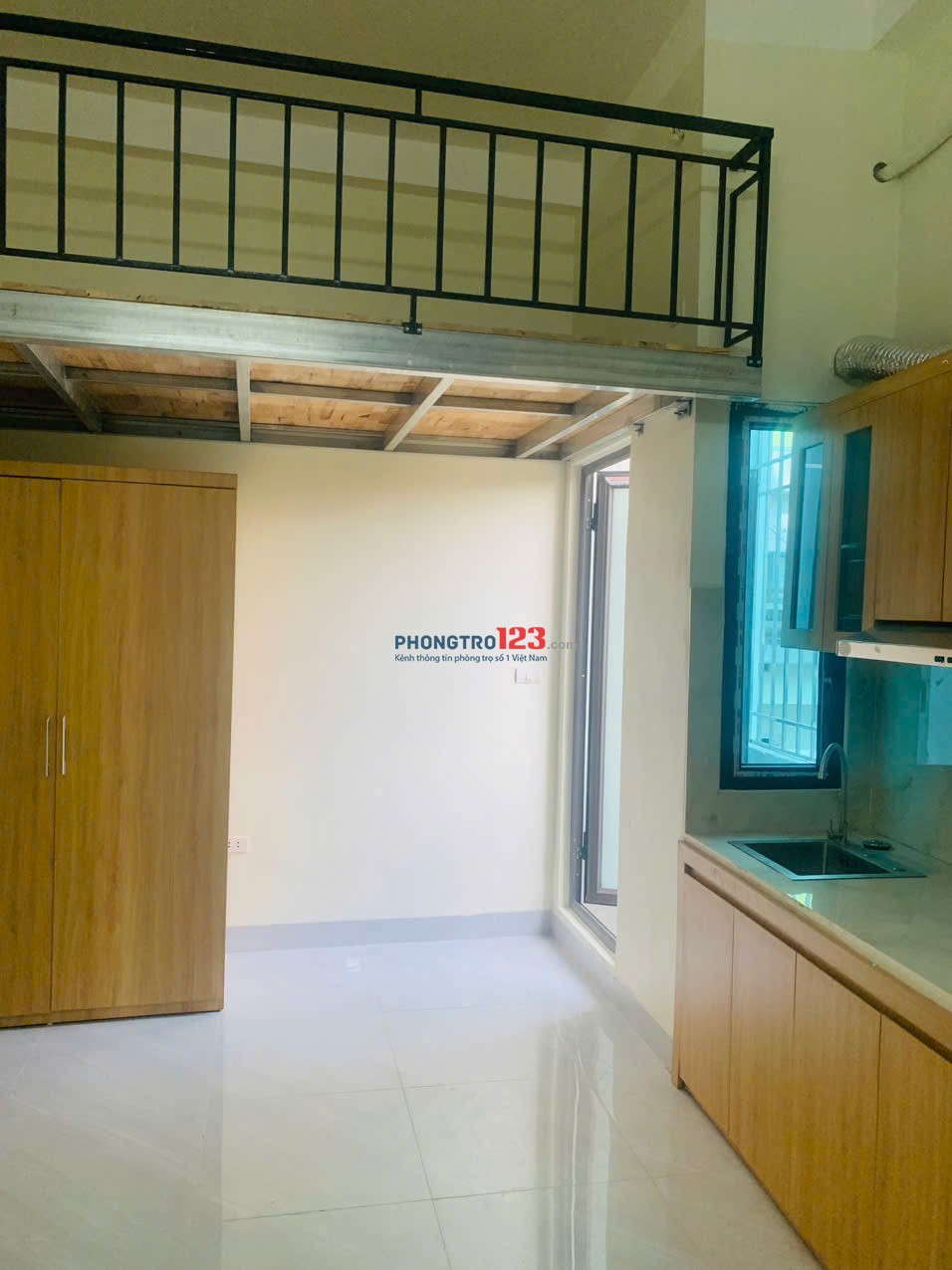 3,1tr, VSKK, rộng 25m2, đủ nội thất, gần Cầu Tó/Cầu Hữu Hòa, ko chung chủ