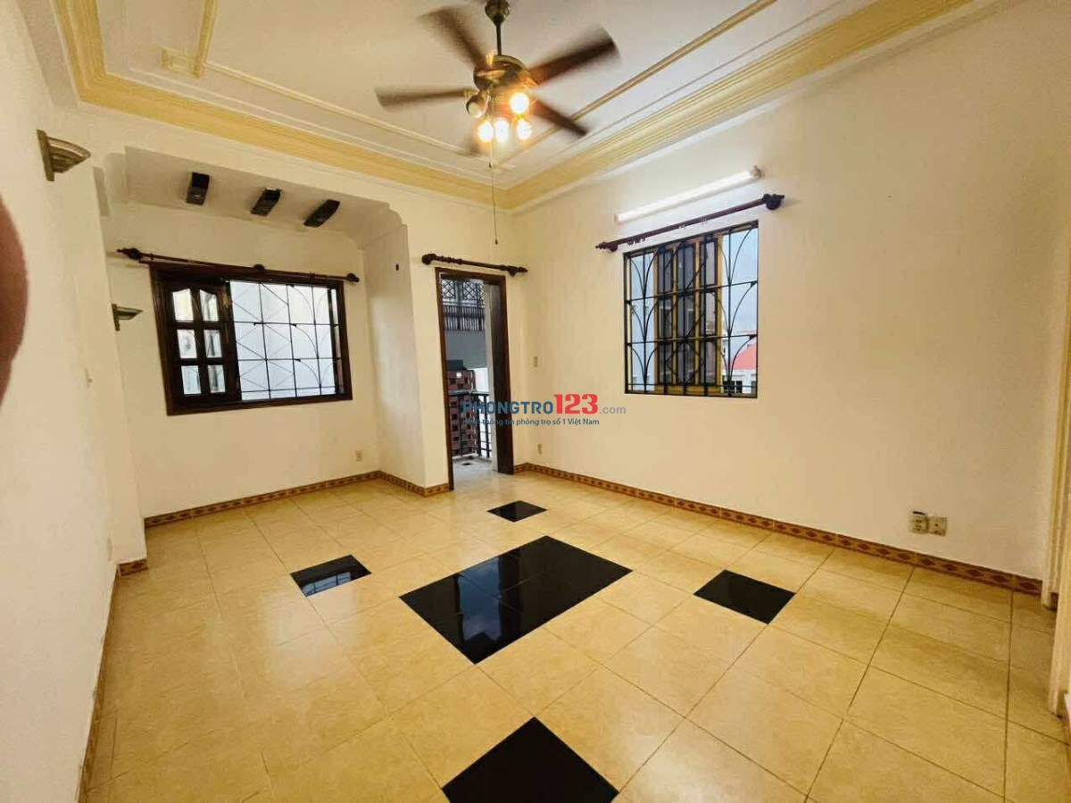 CHO THUÊ PHÒNG TRỌ LẦU 3 TẠI TÂN BÌNH GẦN CÔNG VIÊN LÊ THỊ RIÊNG