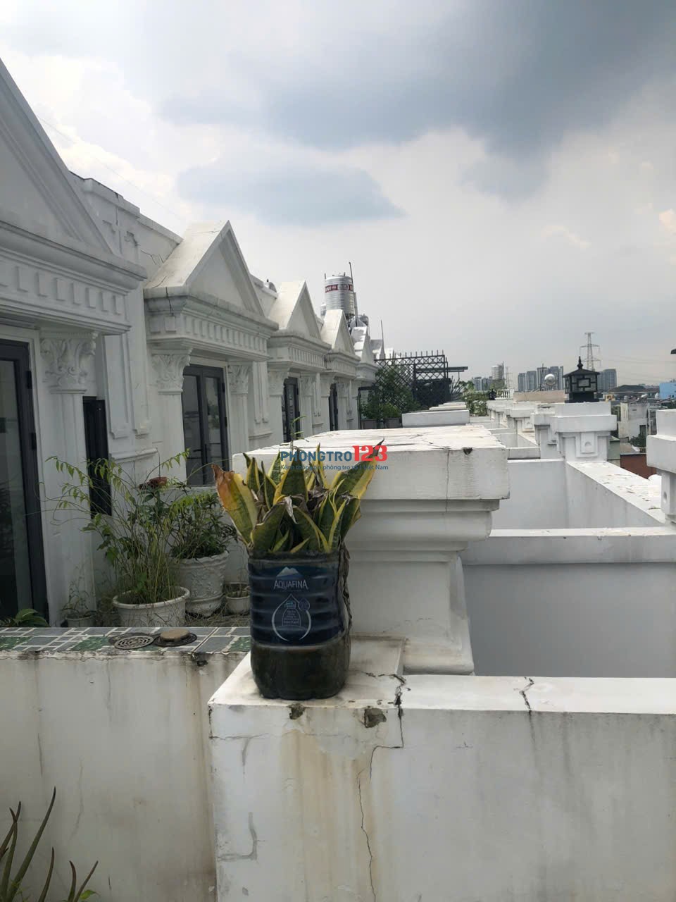  Giá thuê: 2 triệu/tháng CHO THUÊ PHÒNG BAN CÔNG 1/HÀ HUY GIÁP NGAY SÁT BẾN XE NGÃ TƯ GA Vị