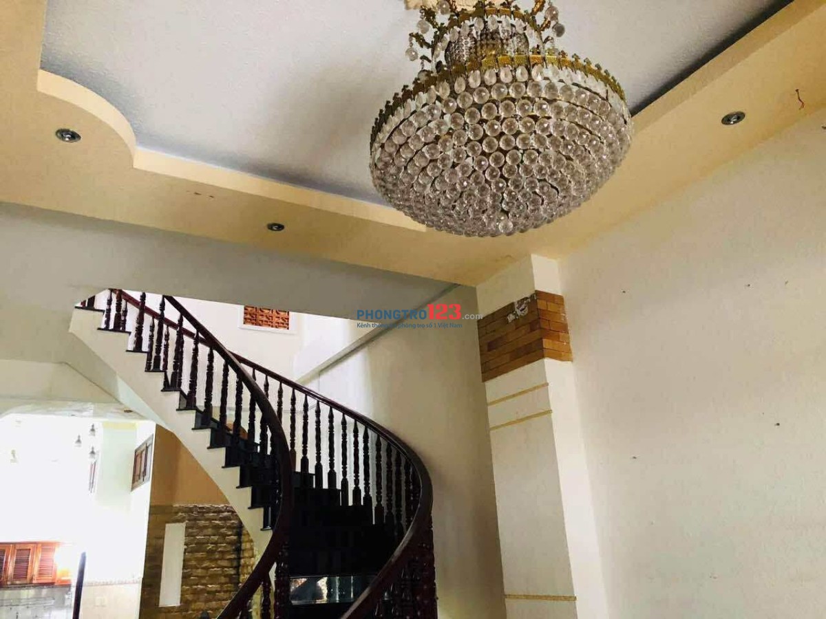 CHO THUÊ PHÒNG TRỌ LẦU 3 TẠI TÂN BÌNH GẦN CÔNG VIÊN LÊ THỊ RIÊNG