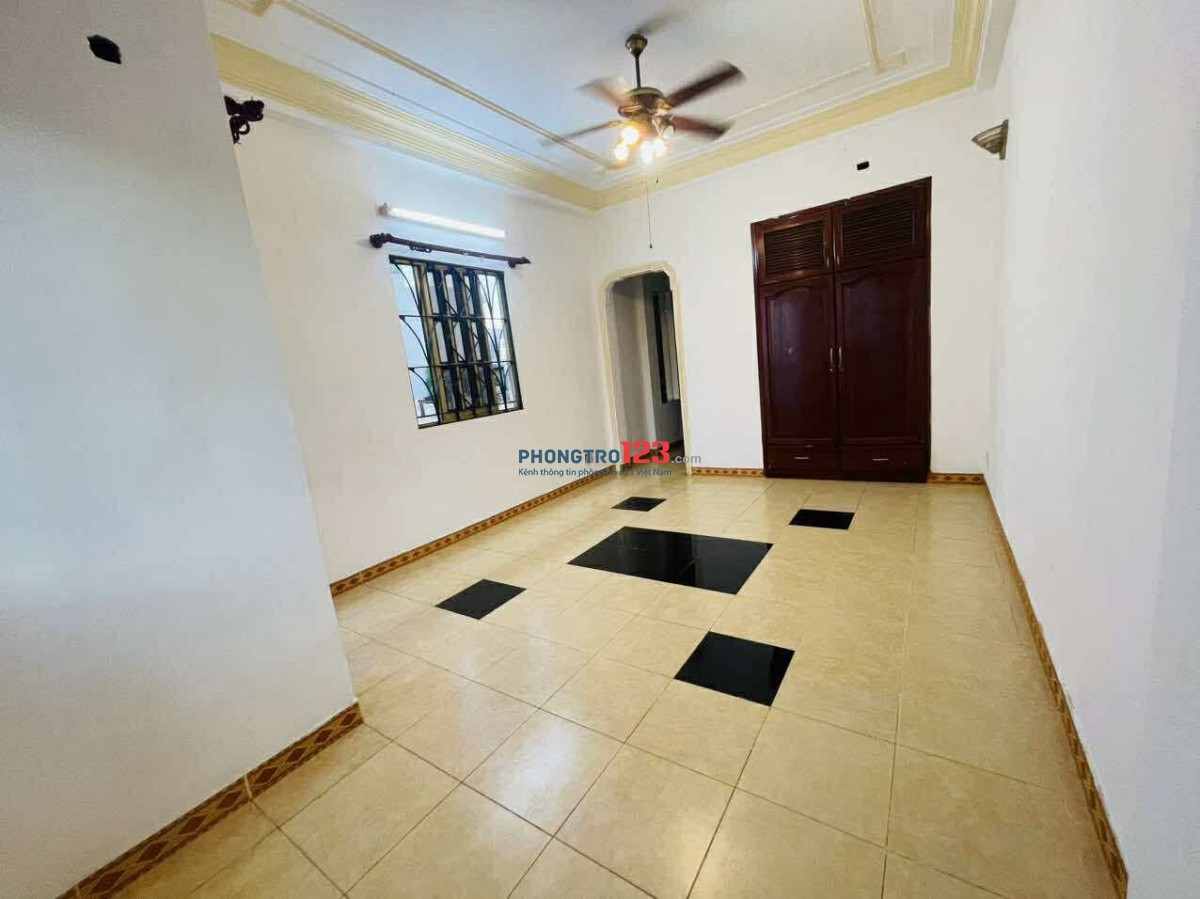 CHO THUÊ PHÒNG TRỌ LẦU 3 TẠI TÂN BÌNH GẦN CÔNG VIÊN LÊ THỊ RIÊNG