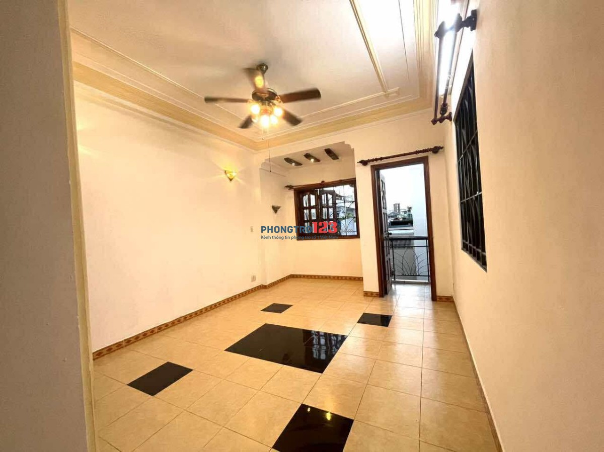 CHO THUÊ PHÒNG TRỌ LẦU 3 TẠI TÂN BÌNH GẦN CÔNG VIÊN LÊ THỊ RIÊNG