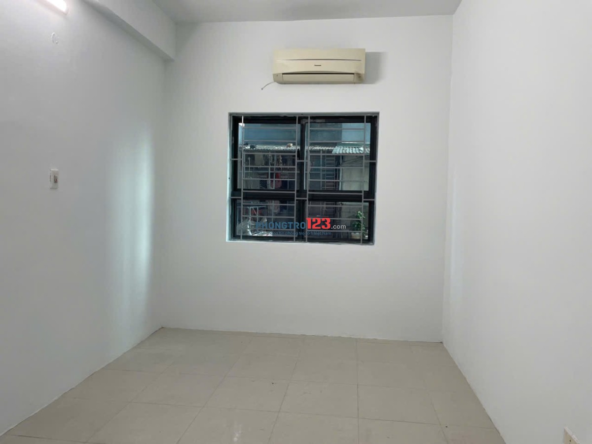 Cần cho thuê căn hộ 2PN tầng 3 tòa CT12A Kim Văn Kim Lũ - Nguyễn Xiển