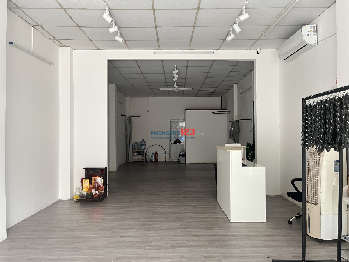 Cho thuê mặt bằng đường Đỗ Quang