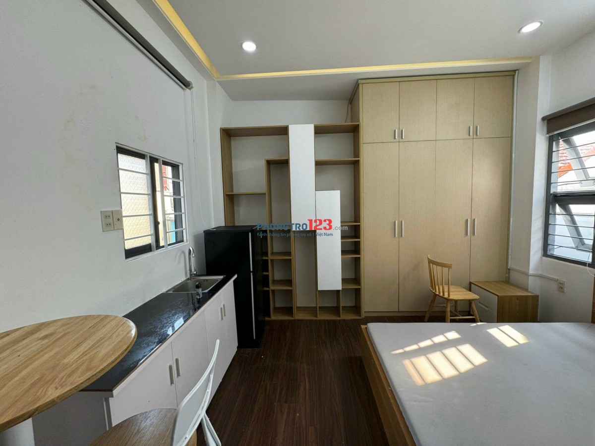 TRỌ BÌNH THẠNH GẦN ĐẠI HỌC VĂN LANG STUDIO CỬA SỔ LỚN FULL NỘI THẤT NƠ TRANG LONG BÌNH THẠNH