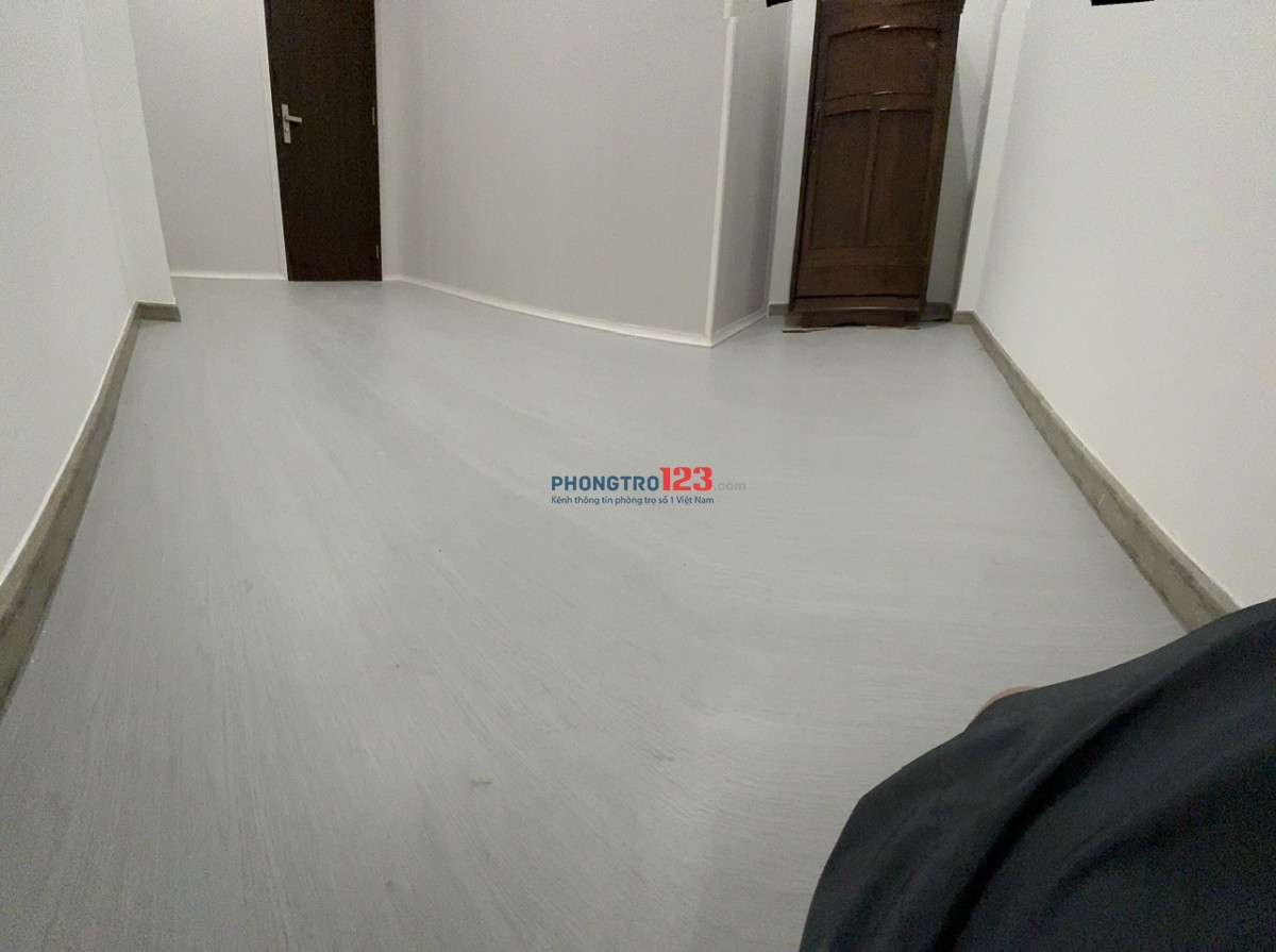 Cho thuê nhà nguyên căn 3 phòng ngủ, hẻm yên tĩnh, gần chợ – Đỗ Tấn Phong, Phú Nhuận