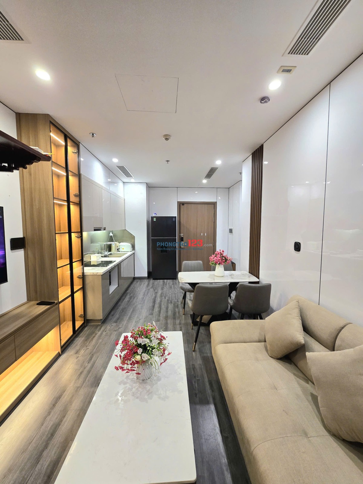  Cho thuê căn hộ 1 ngủ khu ruby tại Vinhomes Ocean Park 1 – Gia Lâm