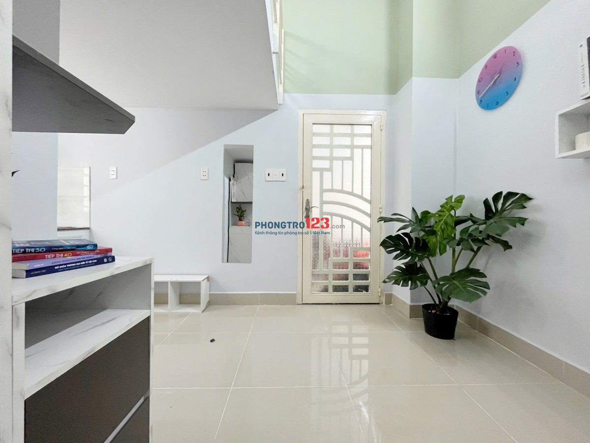 PHÒNG CÓ GÁC ĐỦ NỘI THẤT Ở ĐH VĂN LANG