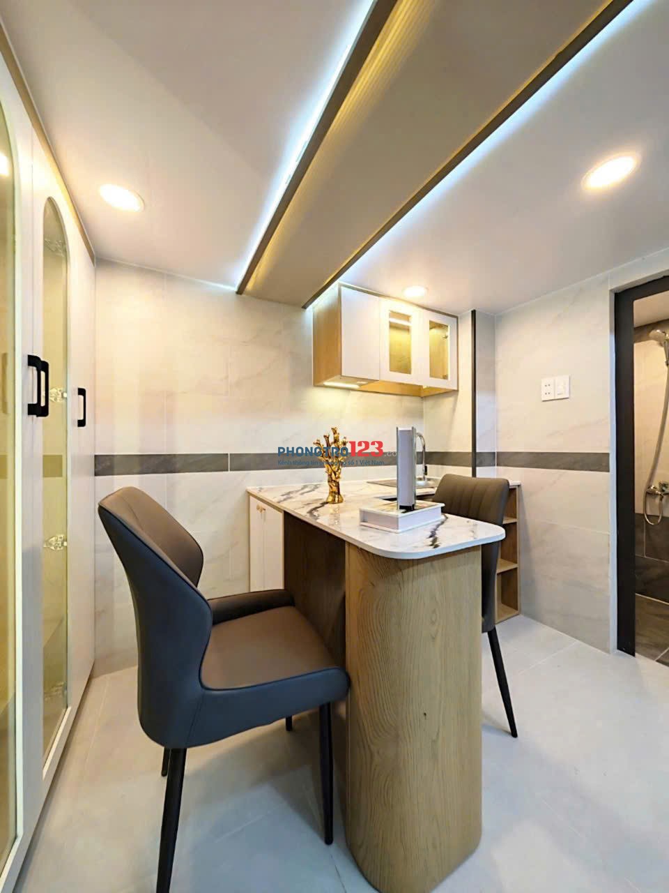 Ở gia đình & người đi làm, công tác hay thực tập - dọn vào ở ngay