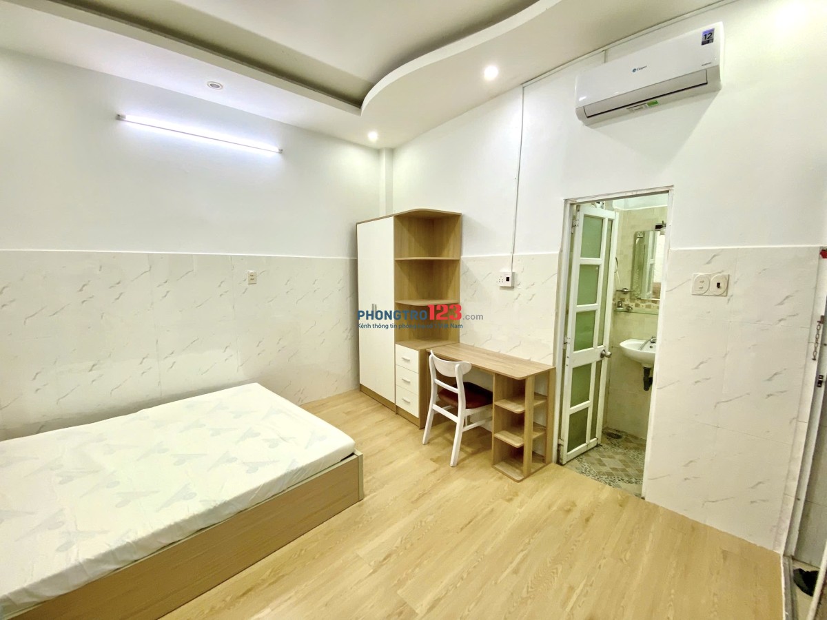 Cho thuê phòng ngay Công viên Gia Định, quận Phú Nhuận