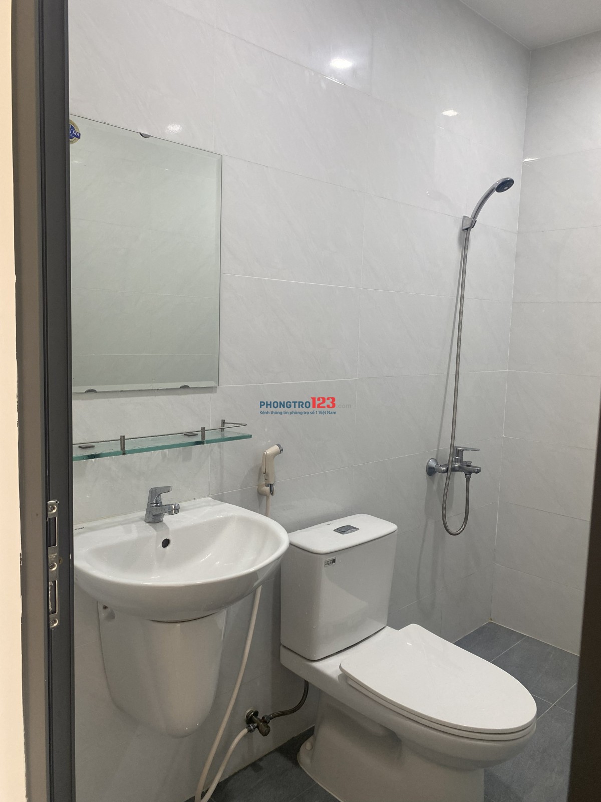 Cho thuê phòng mới, 24m², có cửa sổ + ban công – Bình Thạnh, an ninh