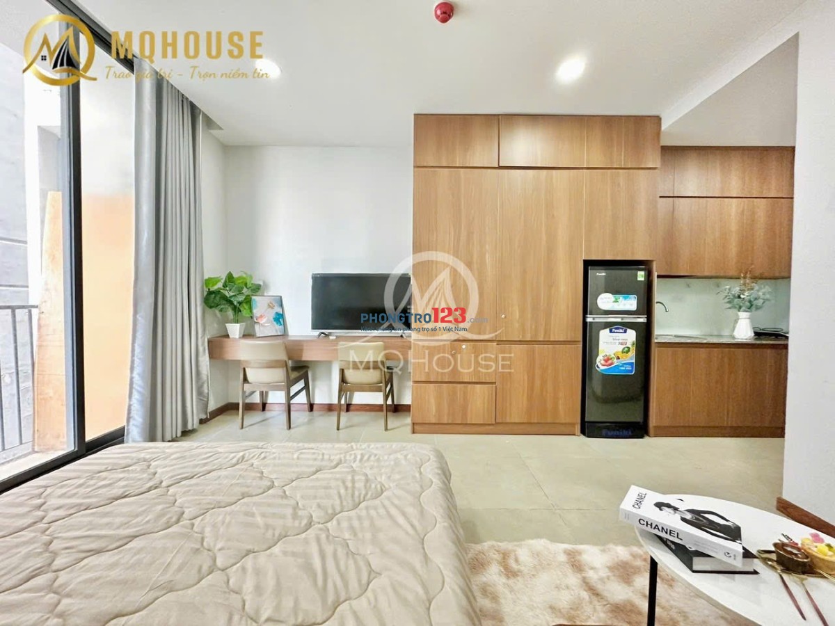 CHO THUÊ CĂN HỘ DỊCH VỤ FULL NỘI THẤT BAN CÔNG NẰM NGAY TRUNG TÂM QUẬN PHÚ NHUẬN DI CHUYỂN QUA Q3 2P