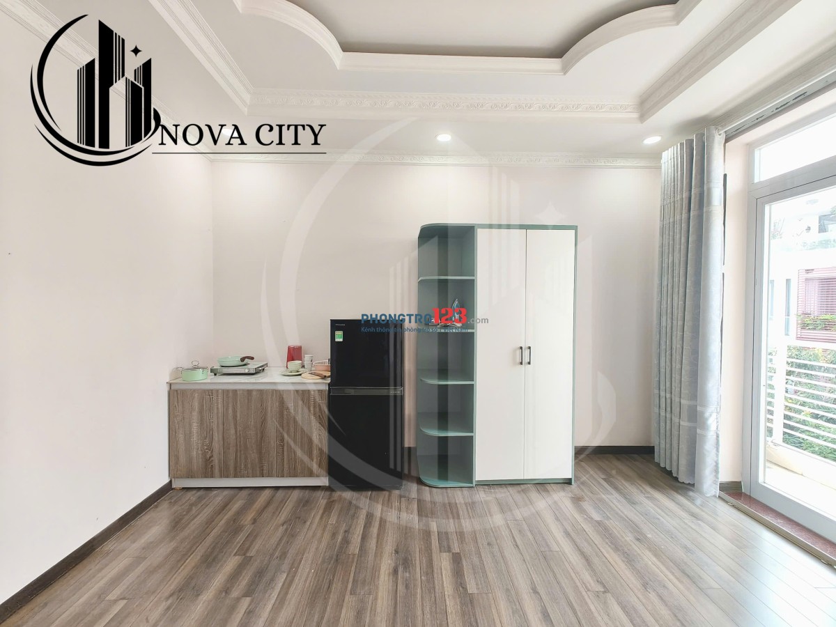 Chính chủ cho thuê mới tinh ban công view đẹp có thang máy