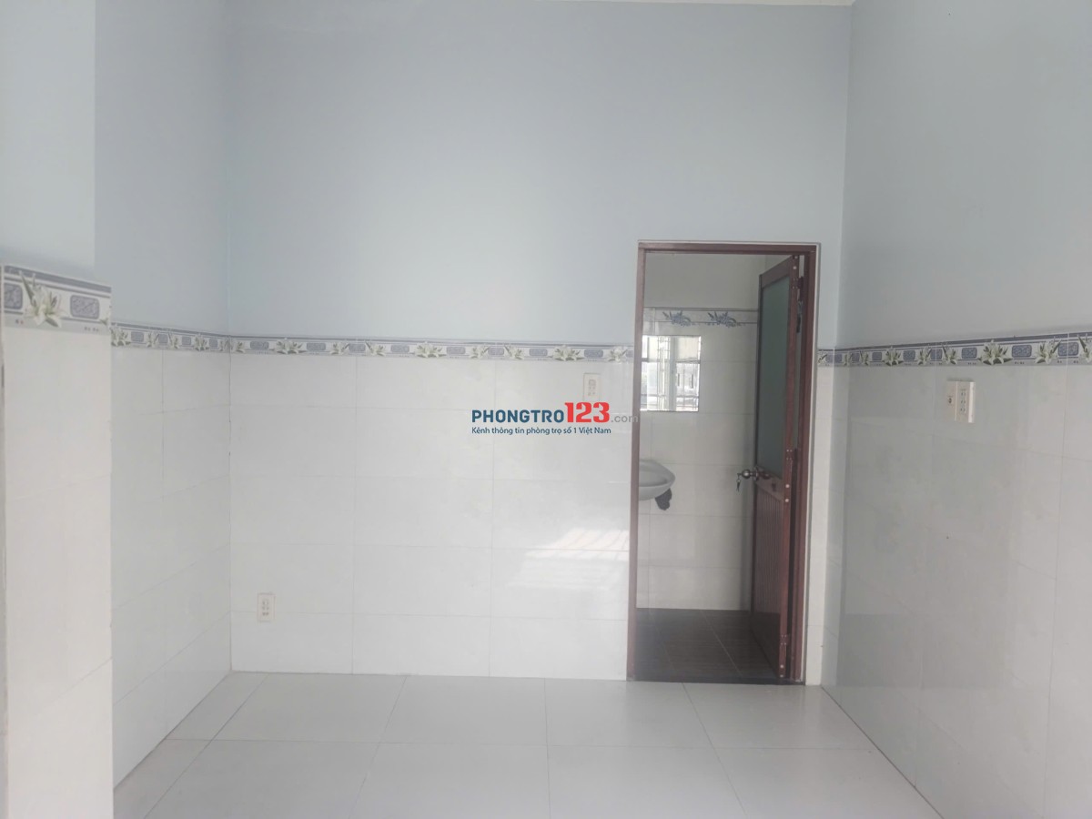 Phòng trọ dành cho sinh viên và nhân viên văn phòng - gần chợ trường đại học, siêu thị, trạm xe buýt