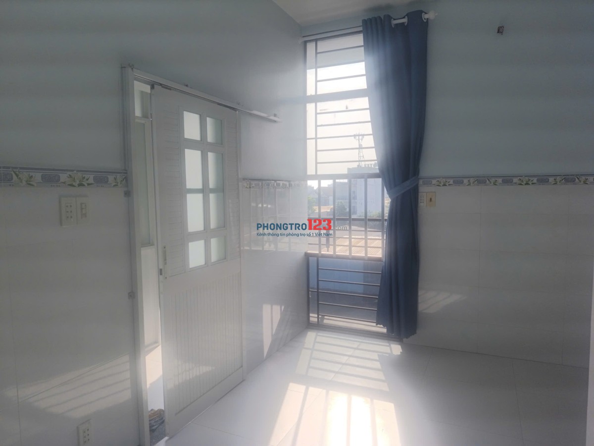 Phòng trọ dành cho sinh viên và nhân viên văn phòng - gần chợ trường đại học, siêu thị, trạm xe buýt