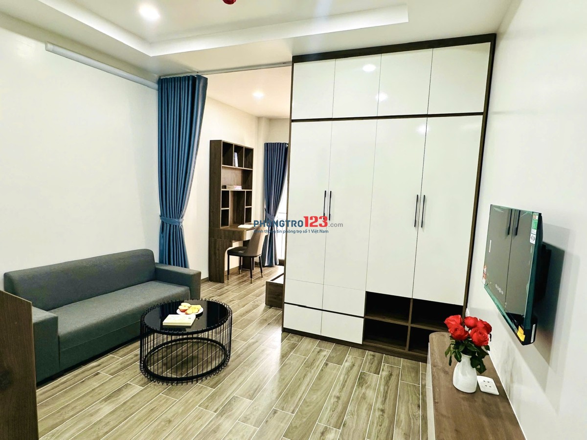 HOT! Phòng đẹp ở ngay, full nội thất, điện 4k/số, nước 35k/khối, nhận xe điện phố Nguyễn Khang