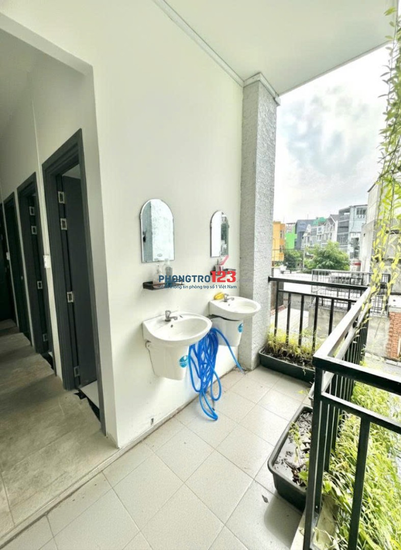  KTX NAM/NỮ – TRẦN THÁI TÔNG, TÂN BÌNH