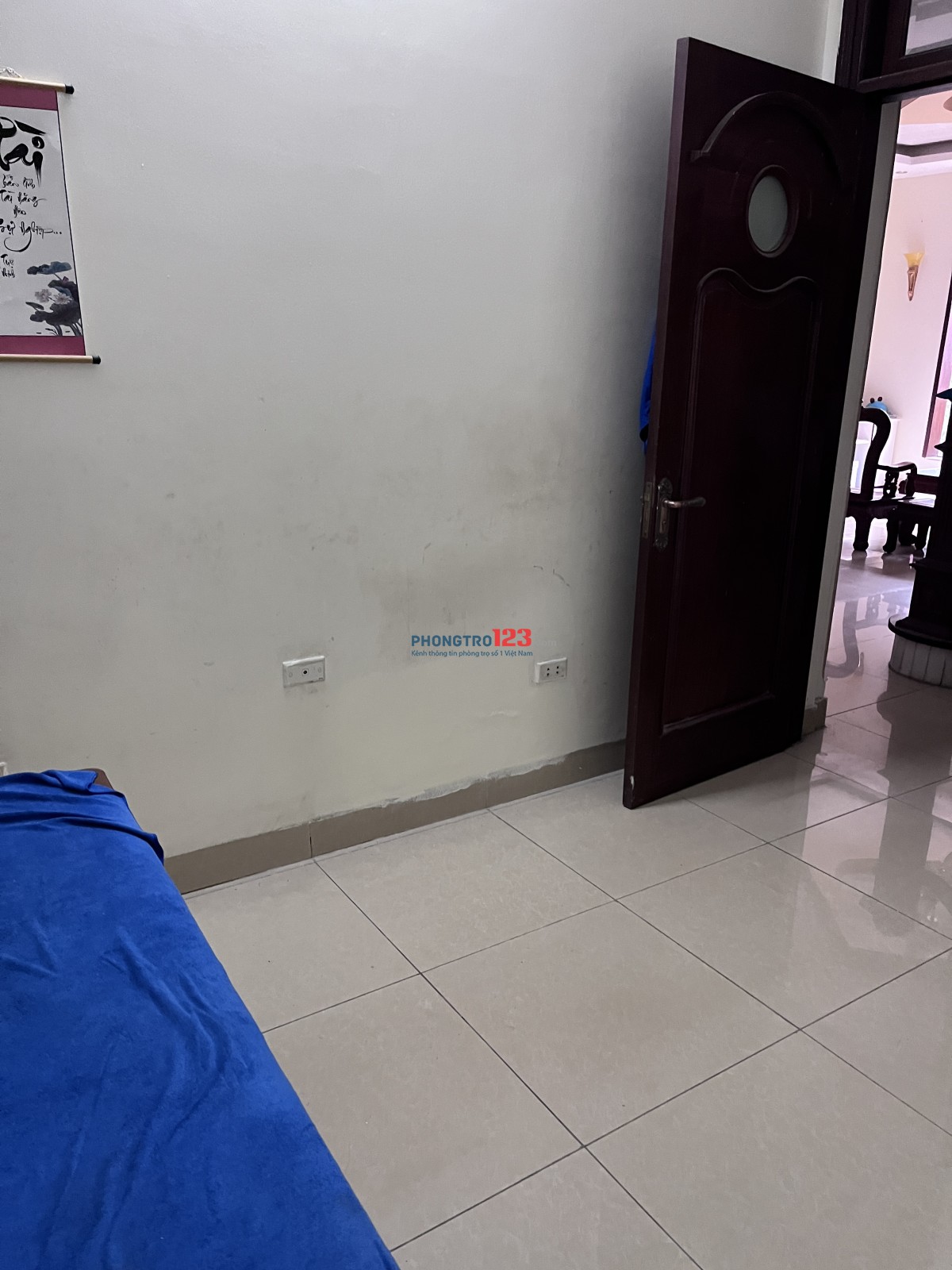 Phòng trọ cho thuê đầy đủ tiện nghi, có nha tắm và vệ sinh riêng biệt.