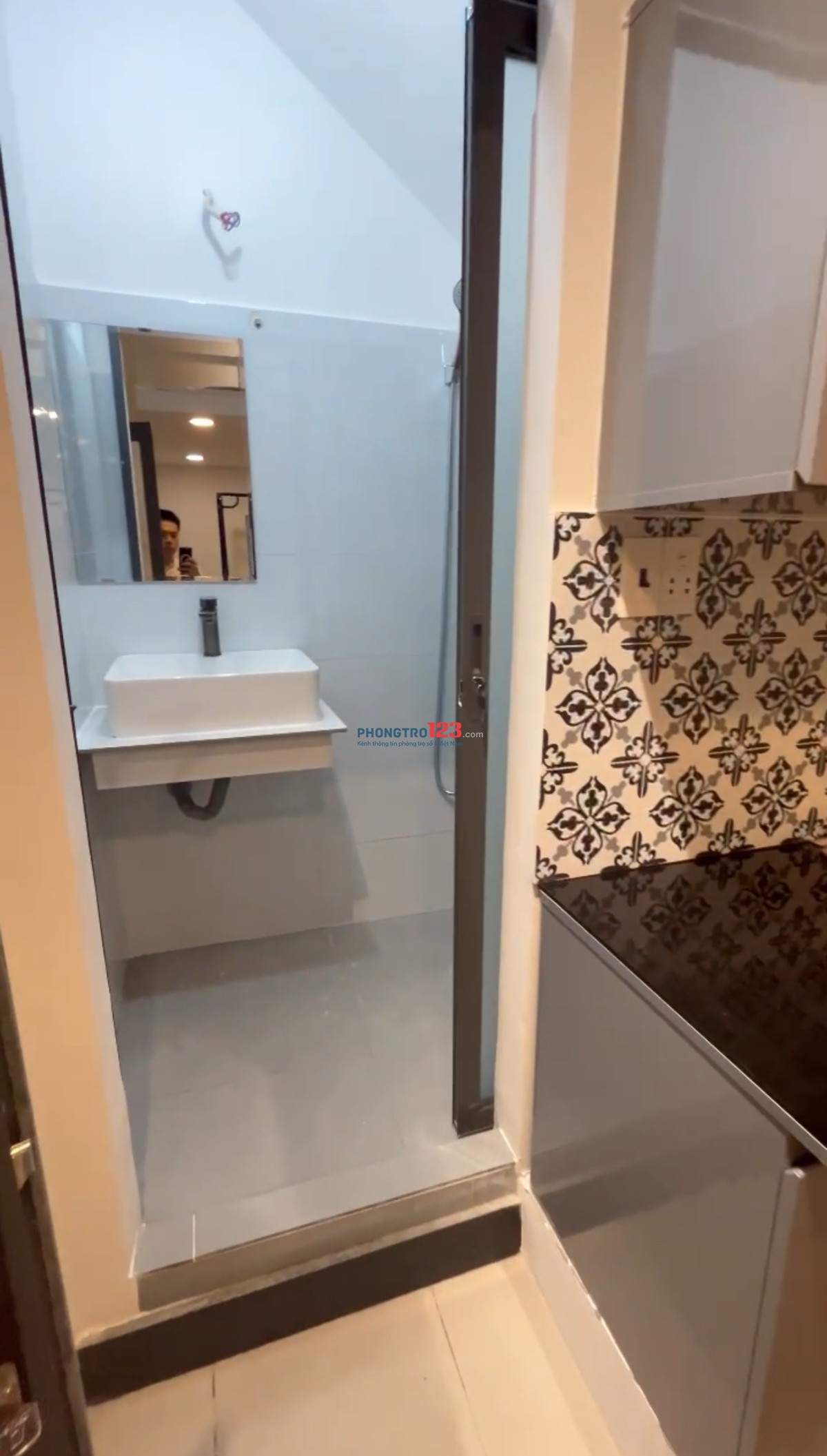 Cho thuê phòng trọ có gác mới xây ngay công viên Hoàng Văn Thụ