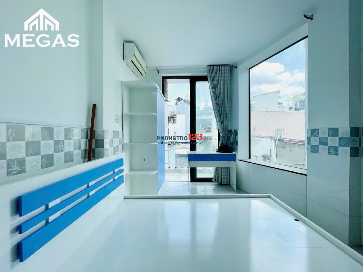 Cho Thuê Studio Ban Công Đón Nắng , Giá Tốt , 30m2 - Đường Thành Thái , Gần Cầu Vượt Ba 3/2 Q10