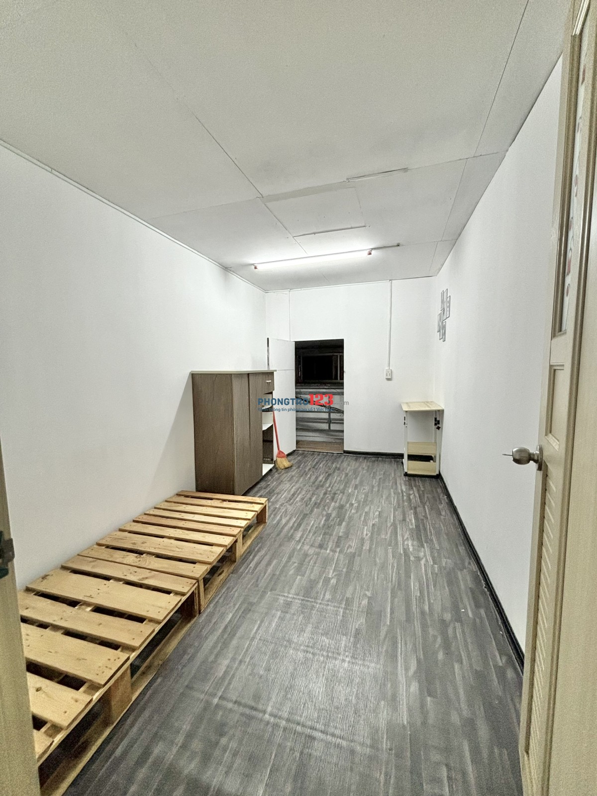 Trọ quận 4 giá hạt dẻ, mại dzô mại dzô