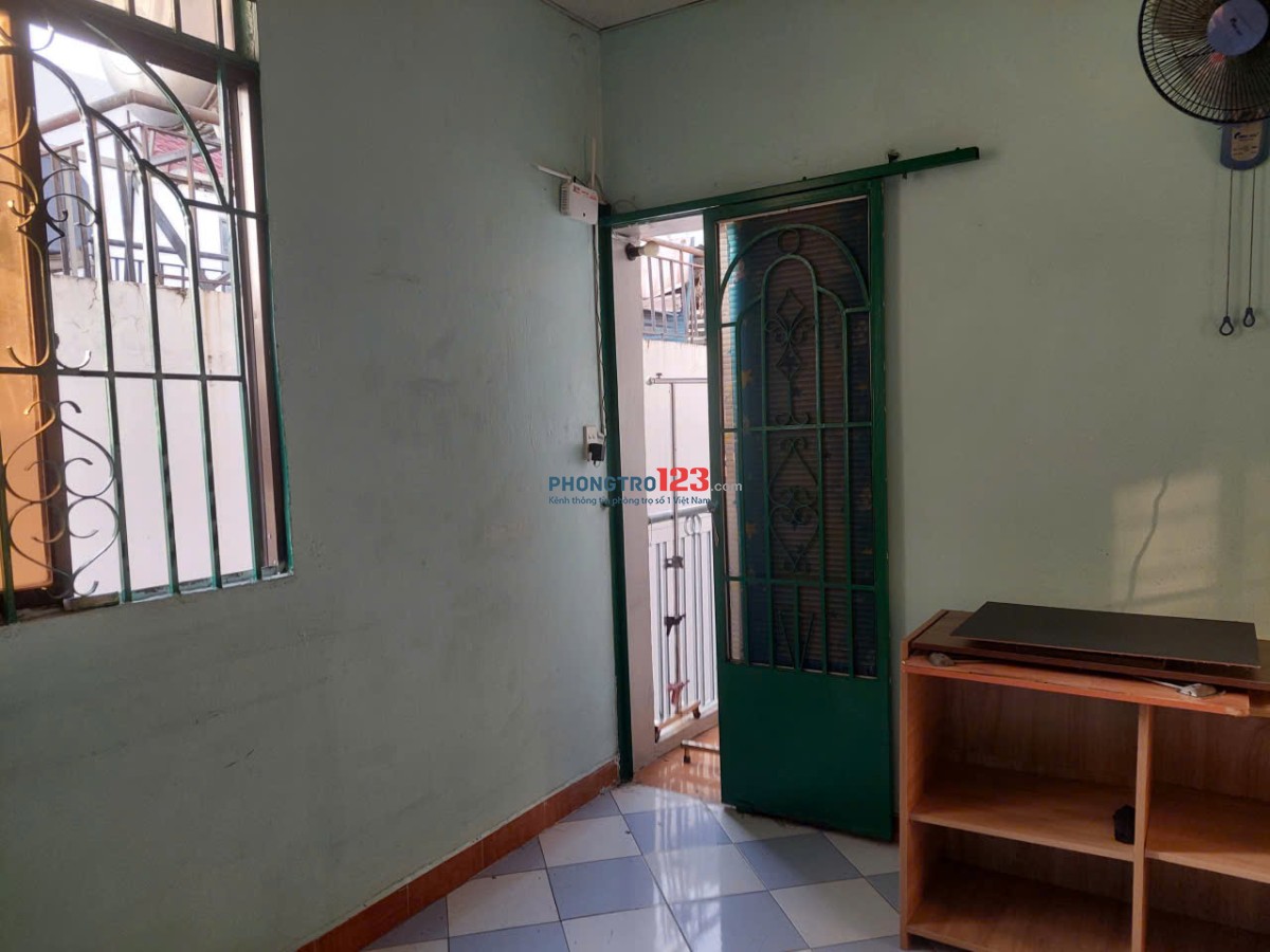 Cho nữ thuê phòng trọ ở trung tâm quận 3