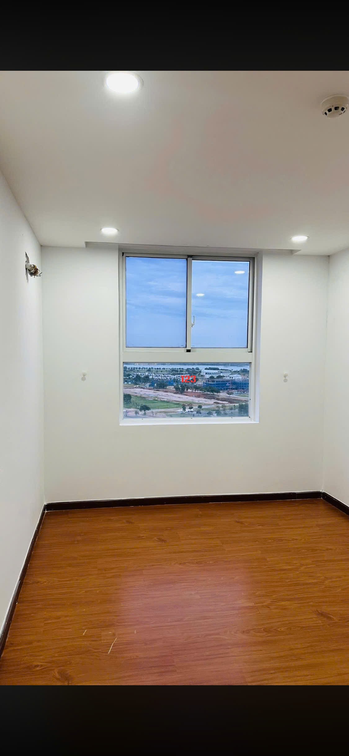 Cho thuê căn hộ chung cư samsora 3,5tr Dĩ An Bình Dương