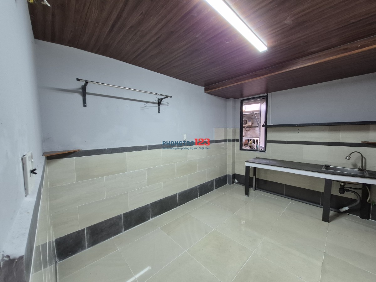 Khu trọ cao cấp dạng CC Mini, trục đường lớn, trang bị PCCC đầy đủ, nhiều lối thoát hiểm