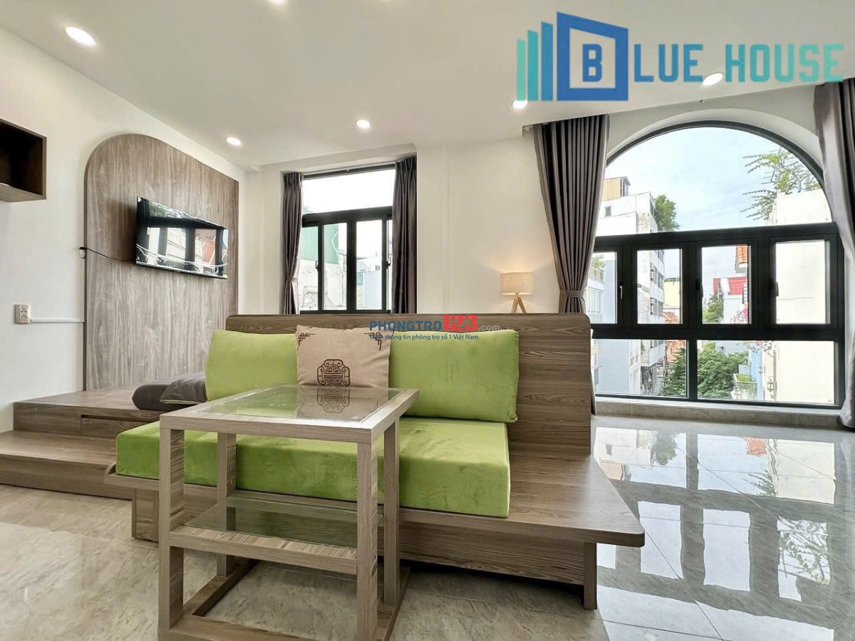 CHO THUÊ CĂN HỘ MỚI NHIỀU CỬA SỔ 35m2 Ở GẦN CẦU THỊ NGHÈ THUẬN TIỆN DI CHUYỂN QUẬN 1, 3