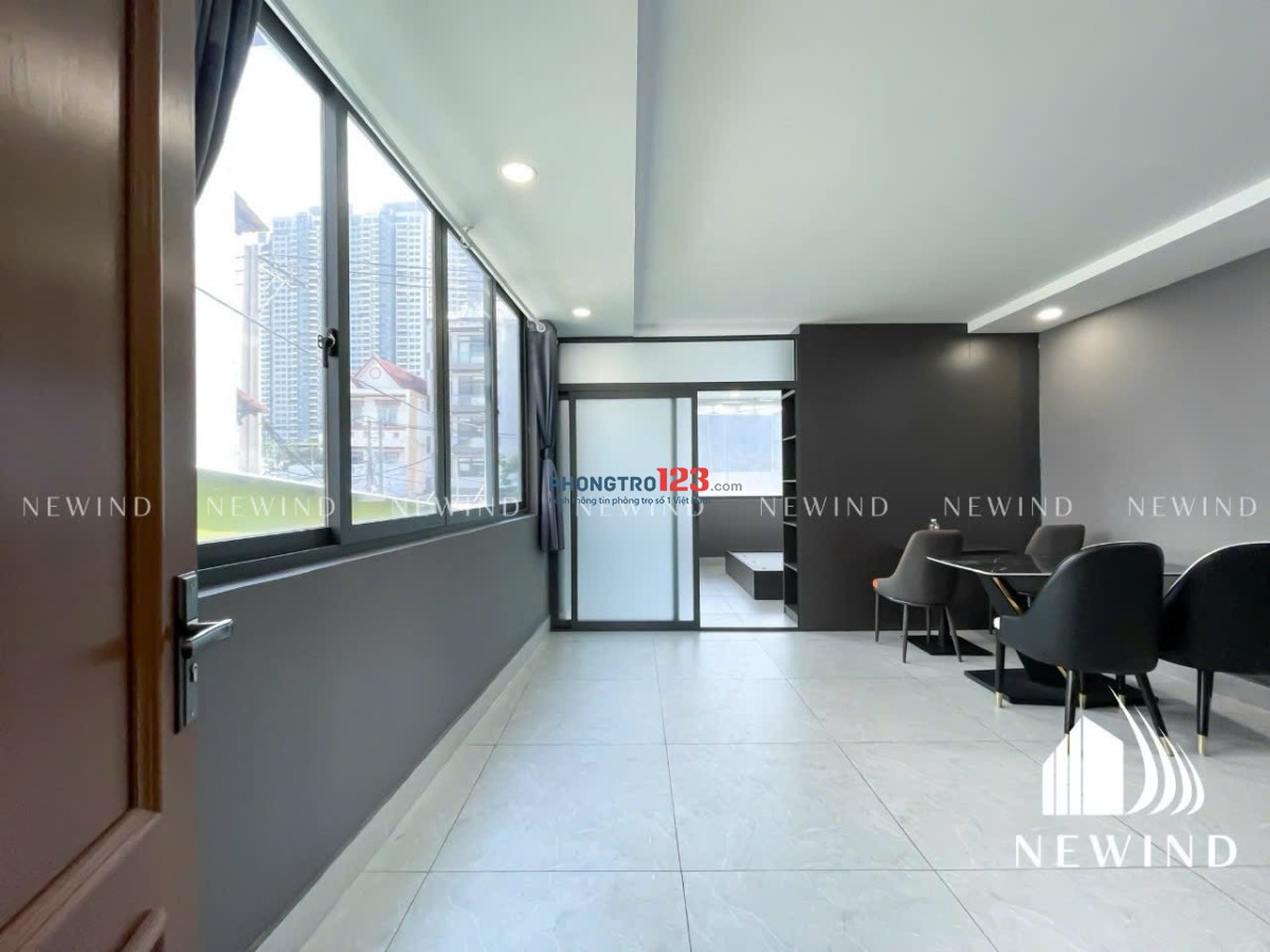 CĂN HỘ 1 PHÒNG NGỦ - BAN CÔNG - MÁY GIẶT RIÊNG – FULL NỘI THẤT – GẦN SÂN BAY - TÂN BÌNH