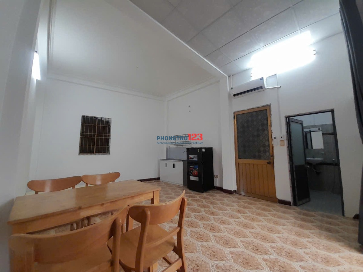 SỐNG XANH GIỮA LÒNG QUẬN 3 - 10M RA BỜ KÈ TRƯỜNG SA - BAN CÔNG SIÊU RỘNG