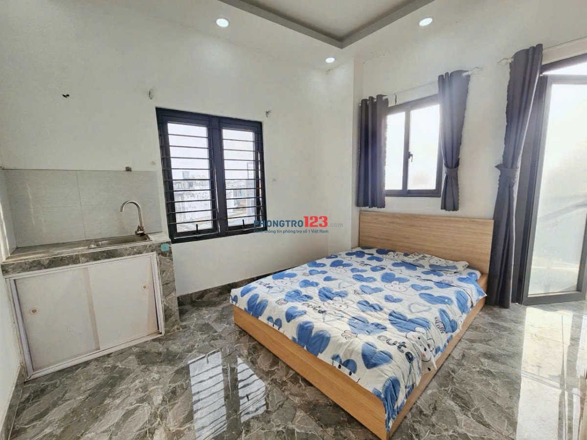 Cho thuê phòng trọ có ban công ở Đặng Thùy Trâm Q. Bình Thạnh