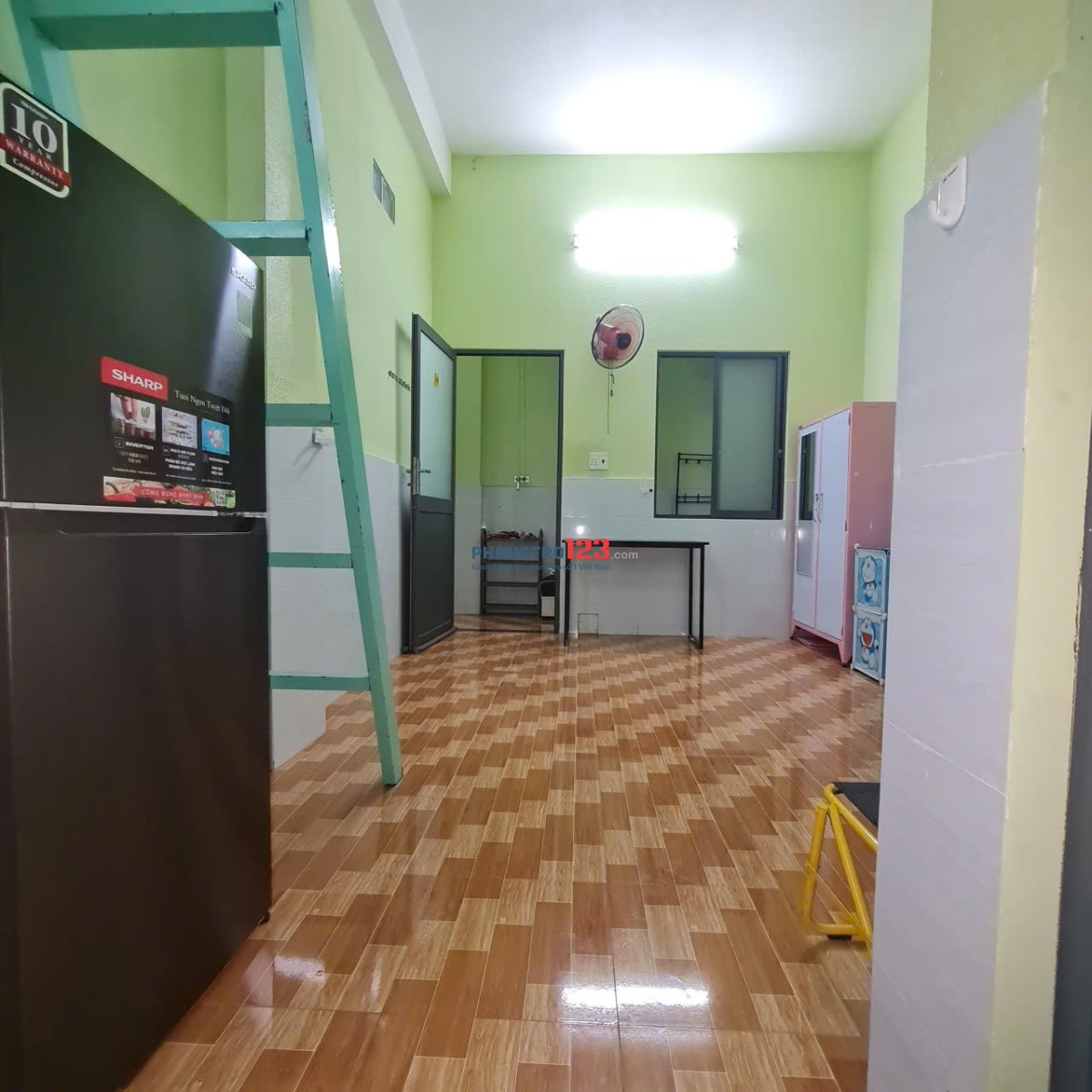 Cho thuê phòng Gác 2m - Full nội thất 30m2 ngay cầu Điện Biên Phủ quận Bình Thạnh, ngay Uef, HBU