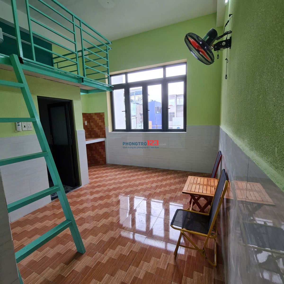 Cho thuê phòng Gác 2m - Full nội thất 30m2 ngay cầu Điện Biên Phủ quận Bình Thạnh, ngay Uef, HBU